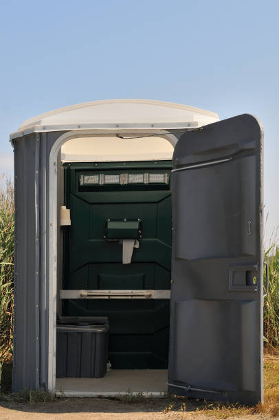 Portable Toilet Options We Offer in Taylor Creek, FL